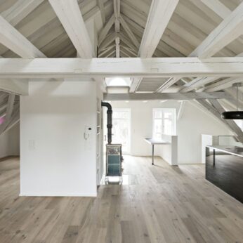 Zollhaus Knecht AG