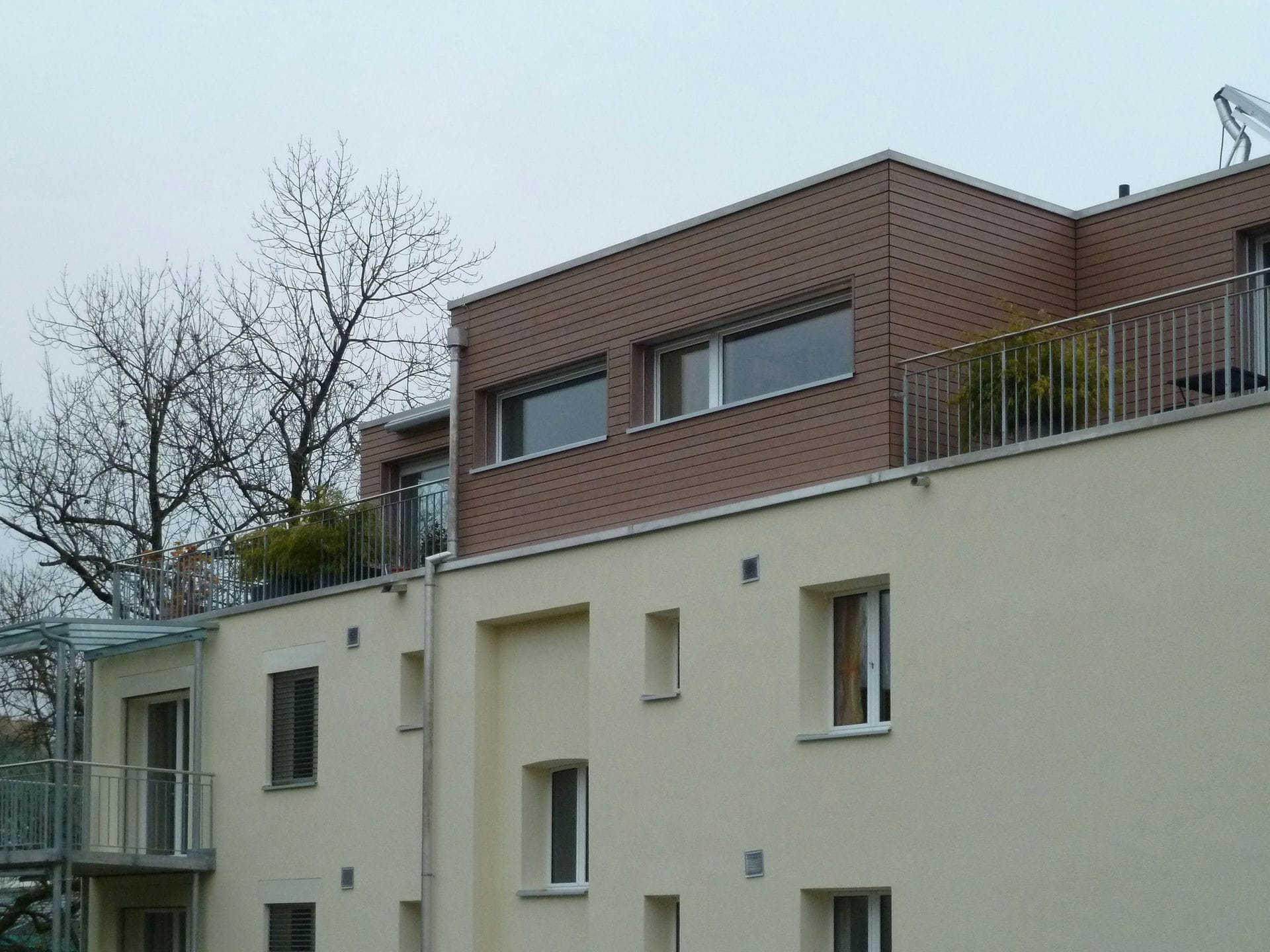 Dachaufstockung Knecht AG